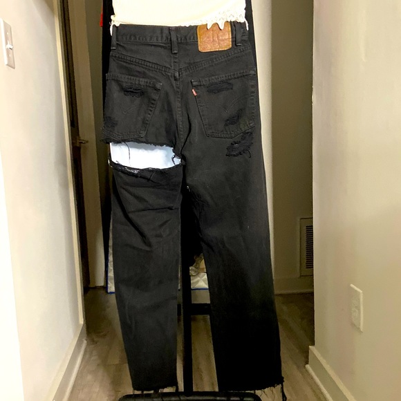 Levi’s Ripped & Lightly Distressed Pants - Picture 2 of 2